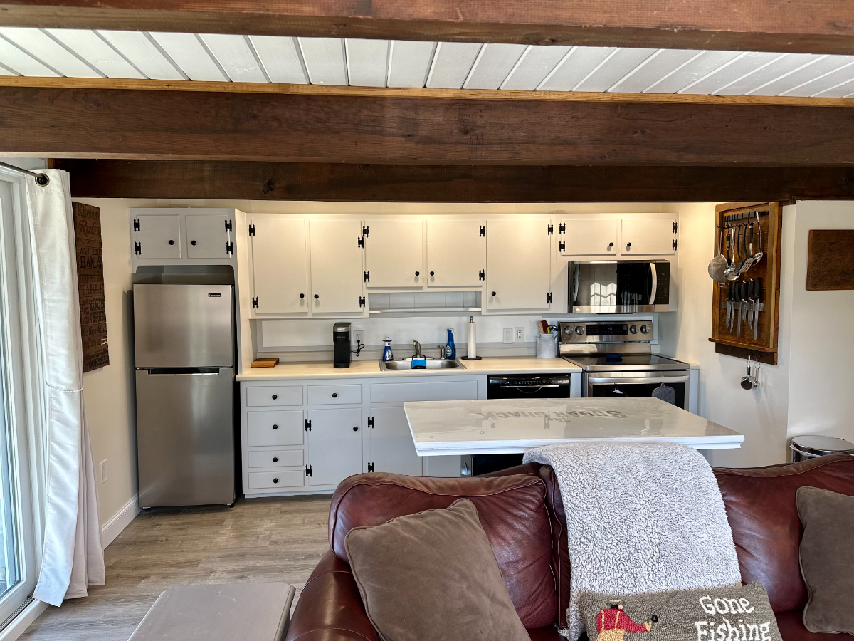 Quite, Cozy 1 Bed / 1 Bath Apartment - Photo 12