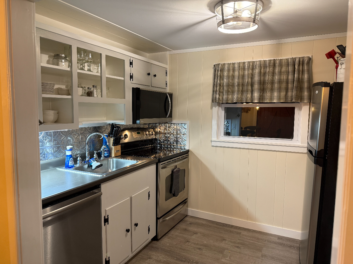 Quite, Cozy 1 Bed / 1 Bath Apartment - Photo 10