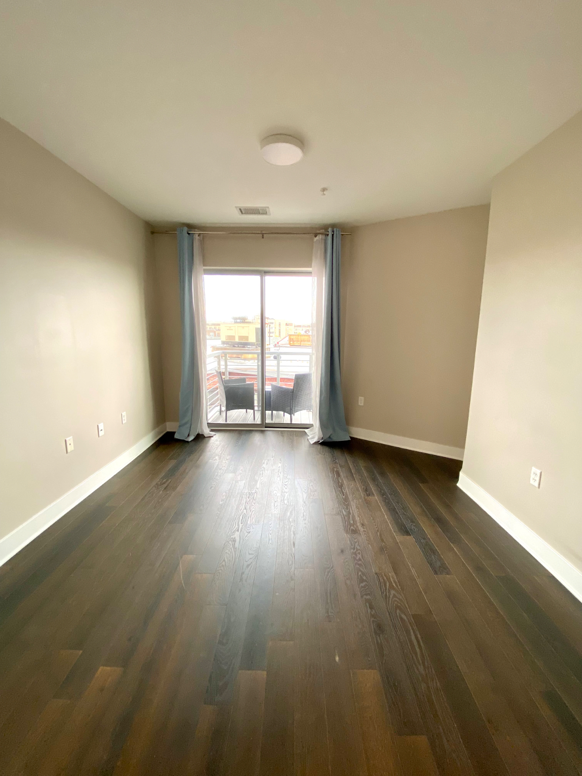 Bright studio in the heart of DC - Photo 6