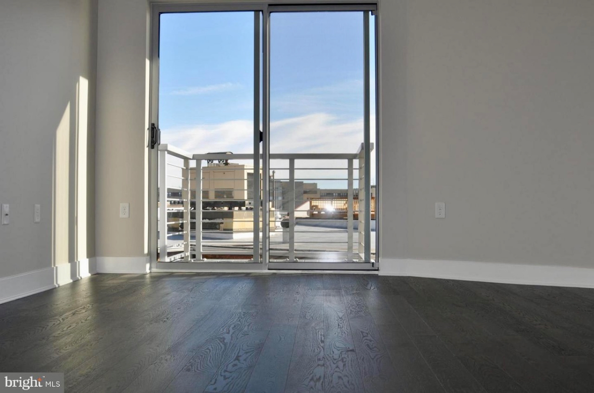 Bright studio in the heart of DC - Photo 8