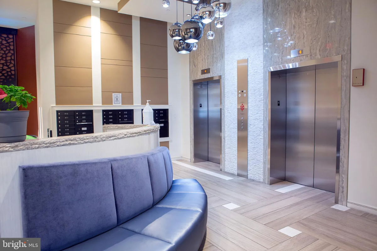 Bright studio in the heart of DC - Photo 12