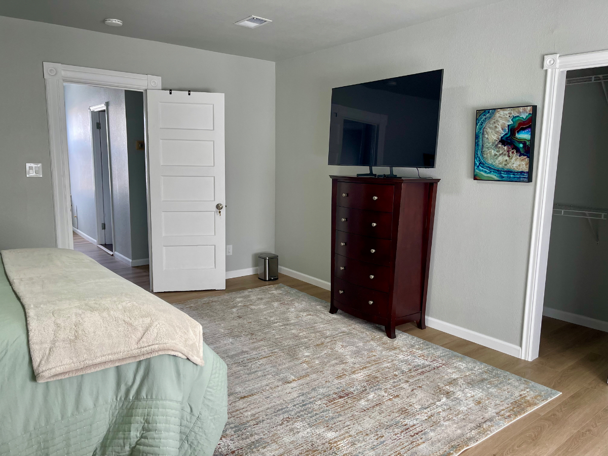 Bright Furnished Room in Quiet SF Home (Video Tour) Room 1 - Photo 5