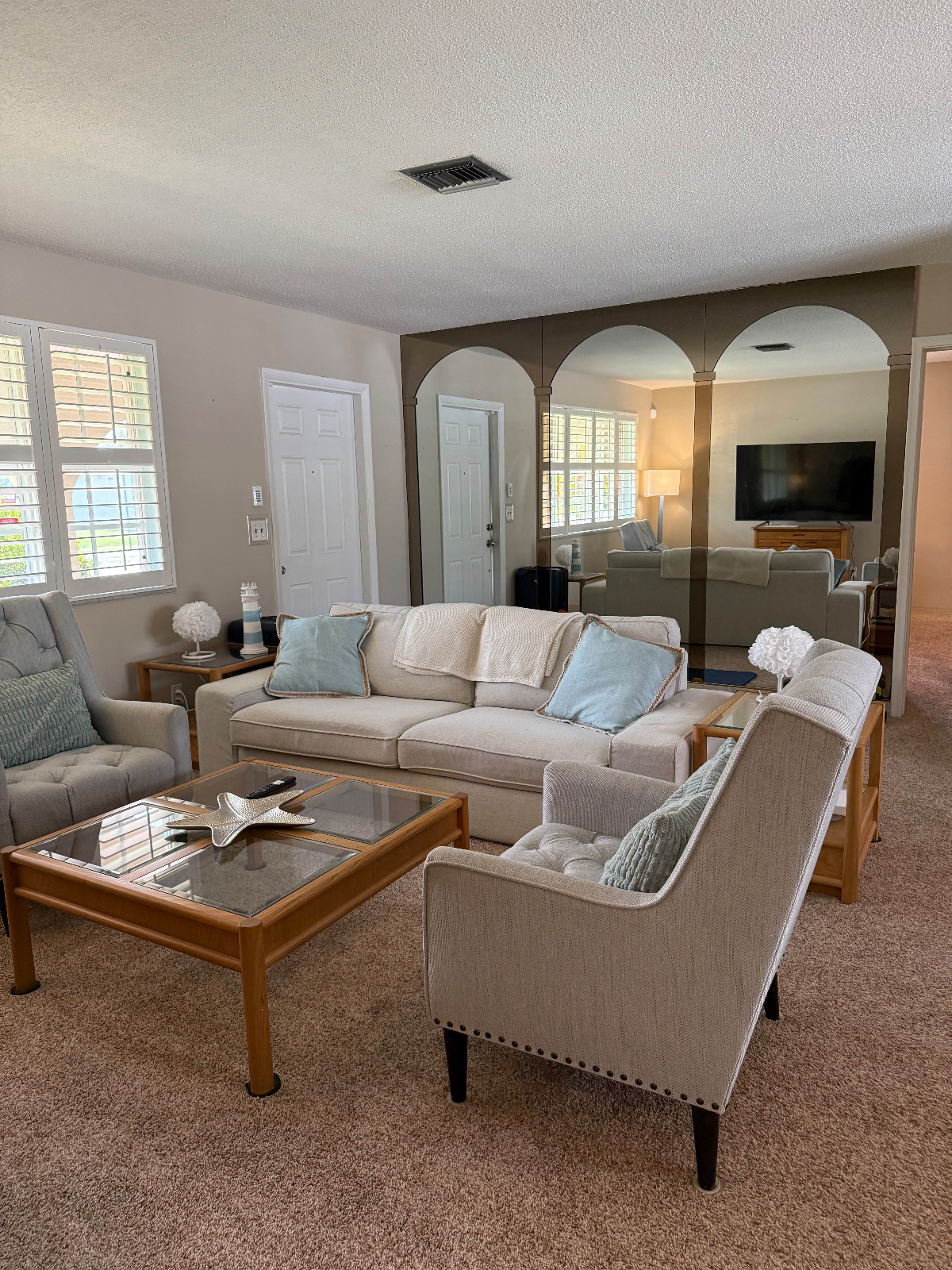 Quaint Home Away from Home near the Hospital, Beach and Highways