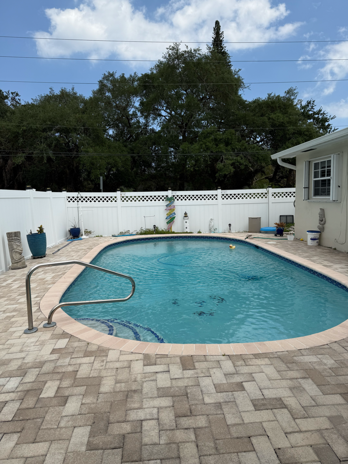 Quaint Home Away from Home near the Hospital, Beach and Highways - Photo 5