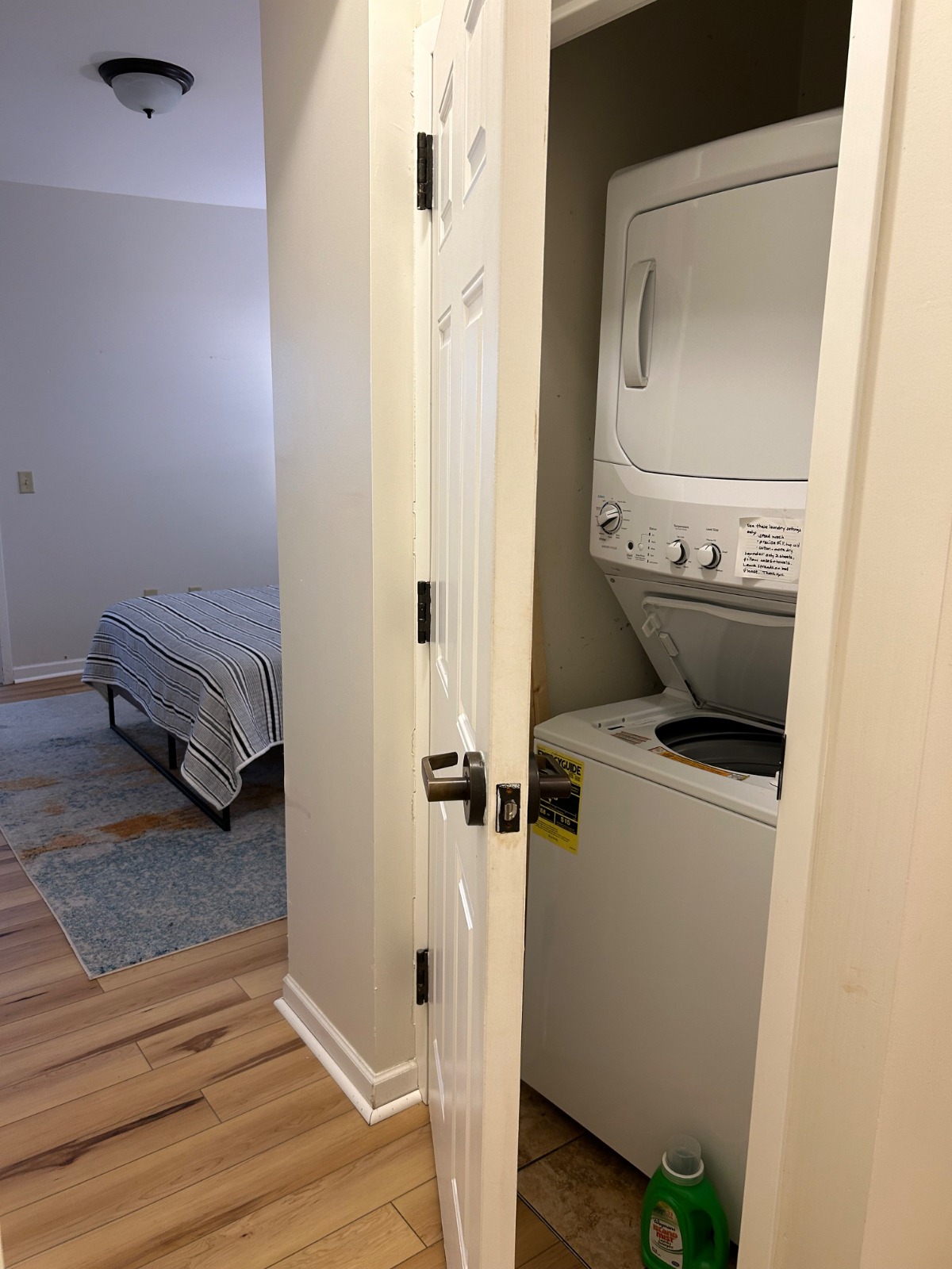 Furnished and Spacious 1br in Rochester - Photo 11