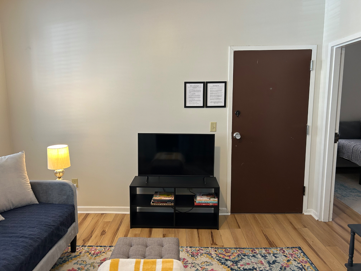 Furnished and Spacious 1br in Rochester - Photo 4