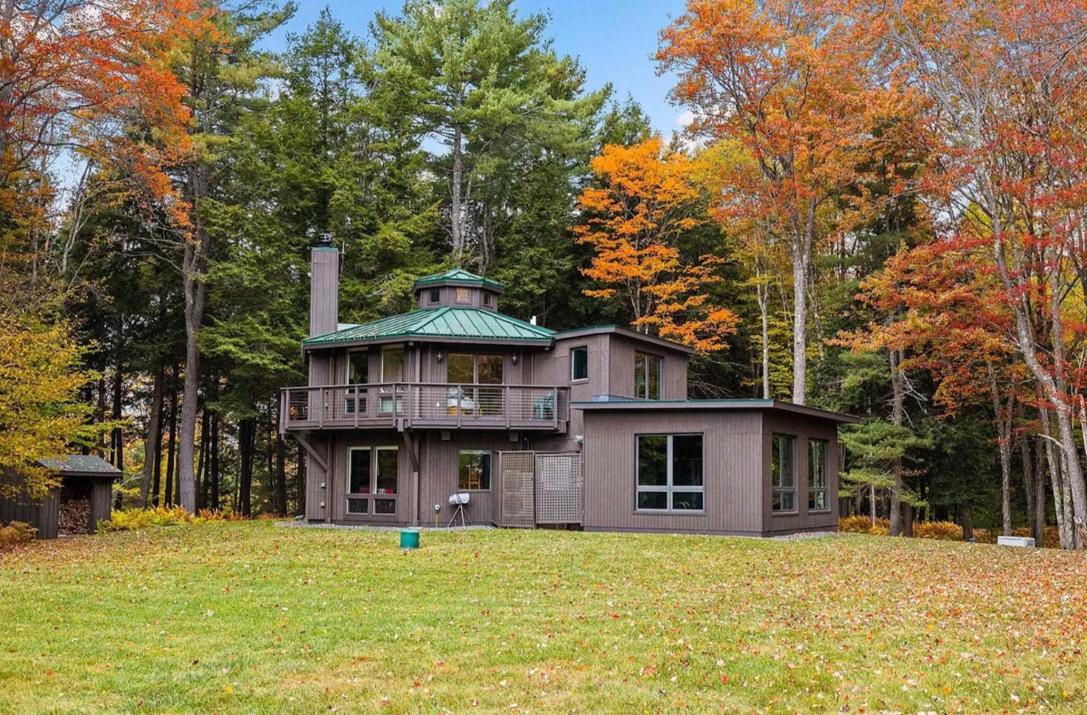 La Casa Nel Cielo (The House in the Sky)- Near Dartmouth College and hospitals - Photo 3