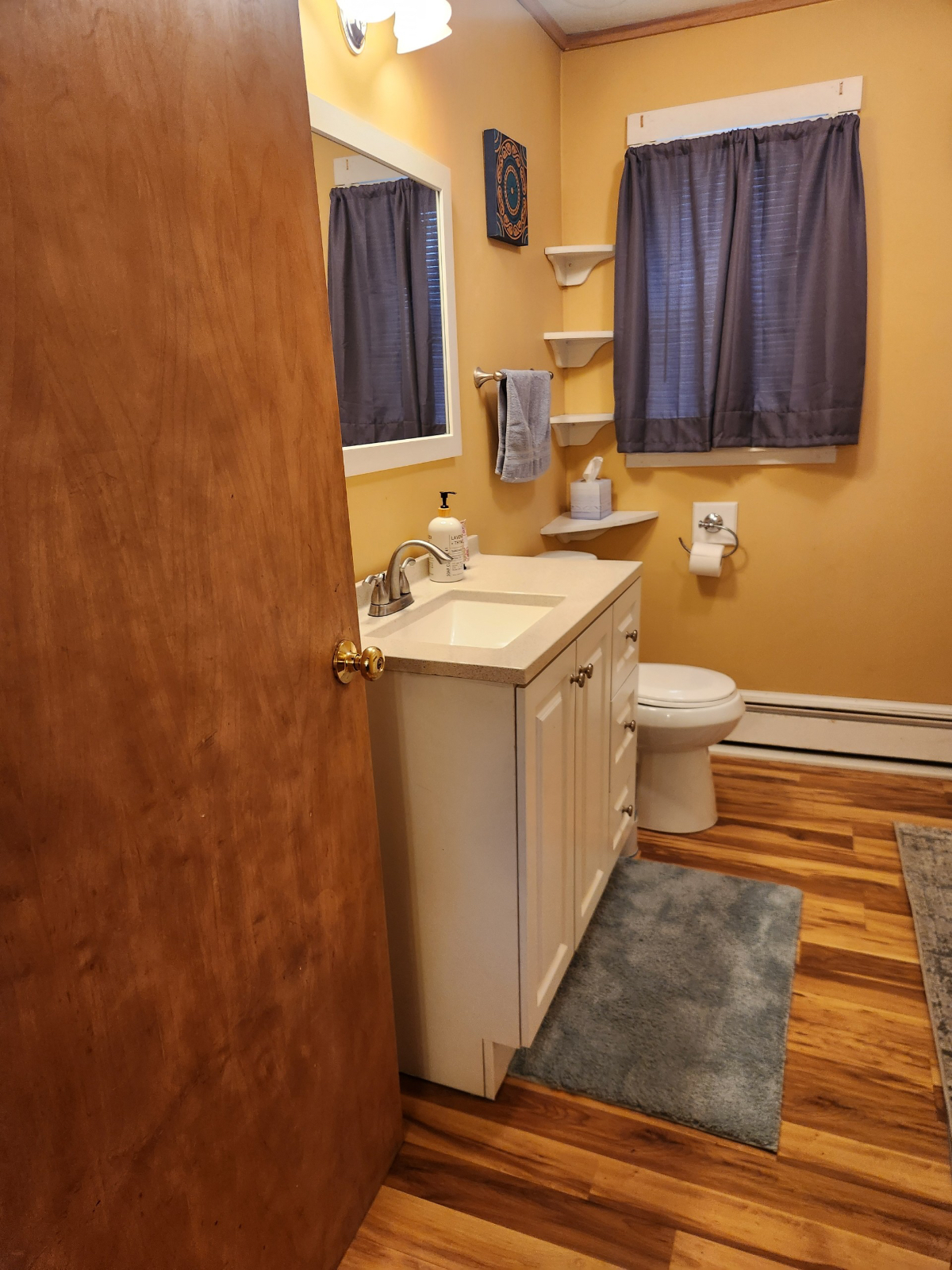 Spacious Waterbury Home. All utilities included - Photo 10