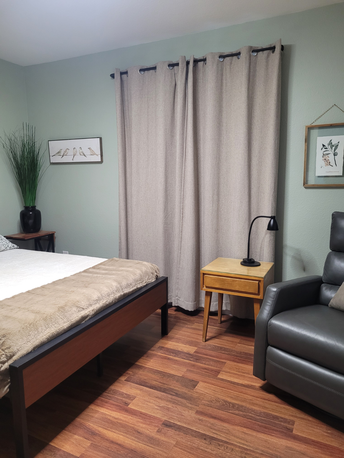Lakeside Relaxation Unit 1 - Ideal Location - Photo 4