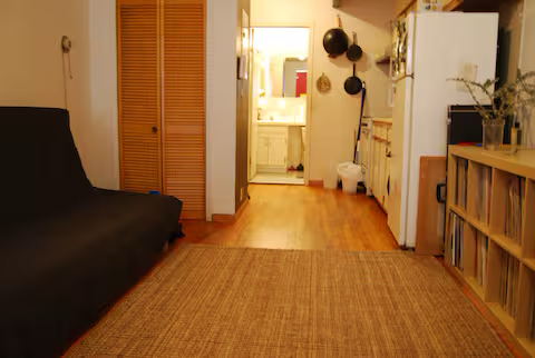 Lower East Side 1bedroom apt in NYC - Photo 2