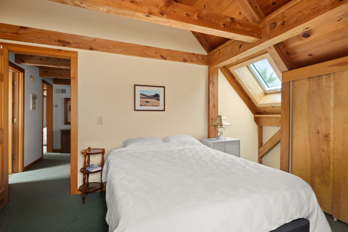 3-Bedroom Farmhouse w/ Views, Pond, & Close to Skiing, Hospitals, Breweries - Photo 10