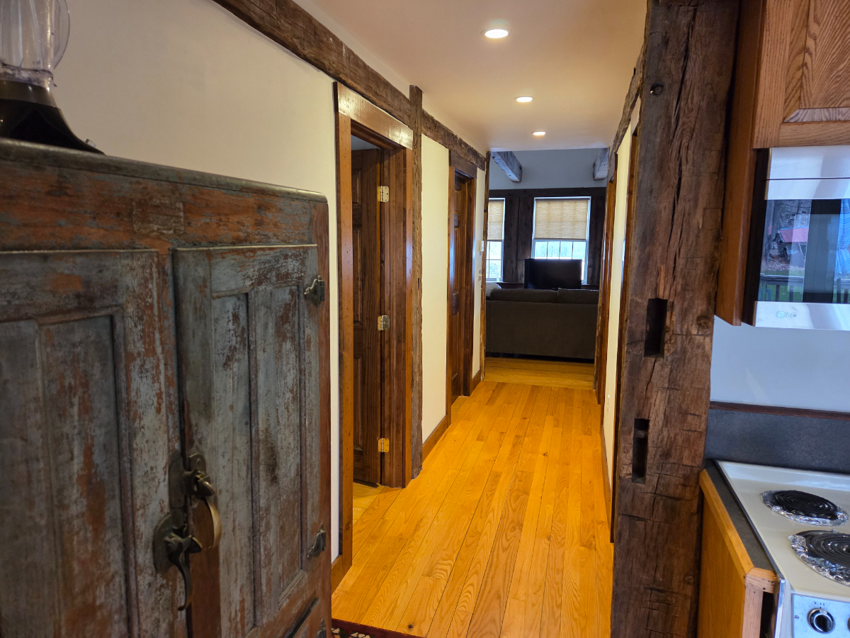 Herzfeld Studios - Photo 8