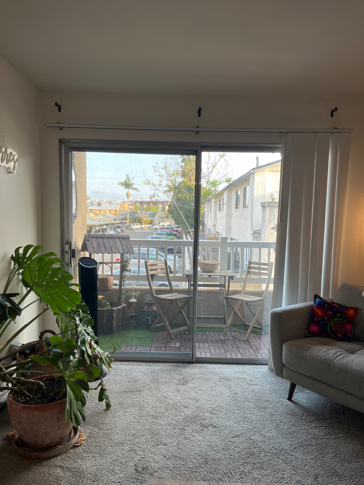 COZY CONDO IN THE THRIVING NORTH PARK NEIGHBORHOOD FEATURING 1 BED/1BATH, POOL, SAUNA, BBQ, DESIGNATED PARKING AND A SECURE BUILDING - Photo 5