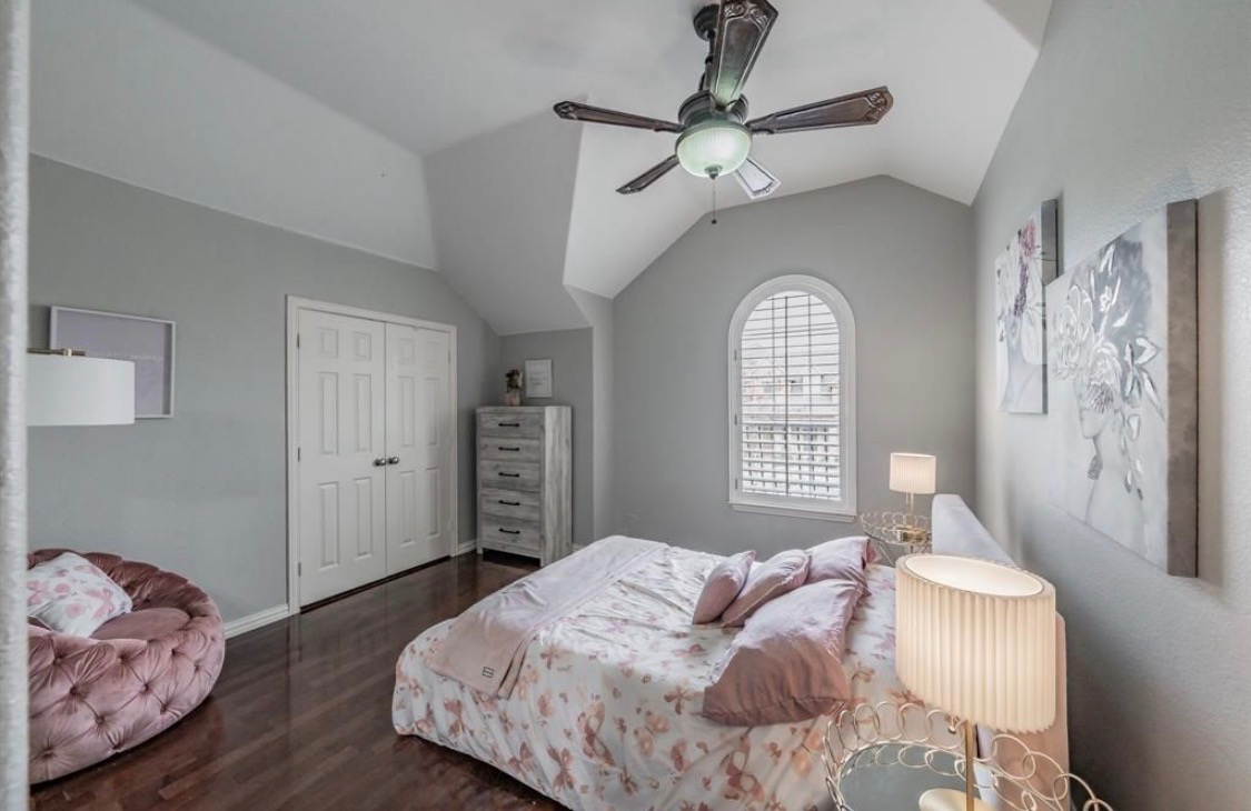 Dream Home for 12 Guests  Spacious  Elegant & Fully Loaded - Photo 12