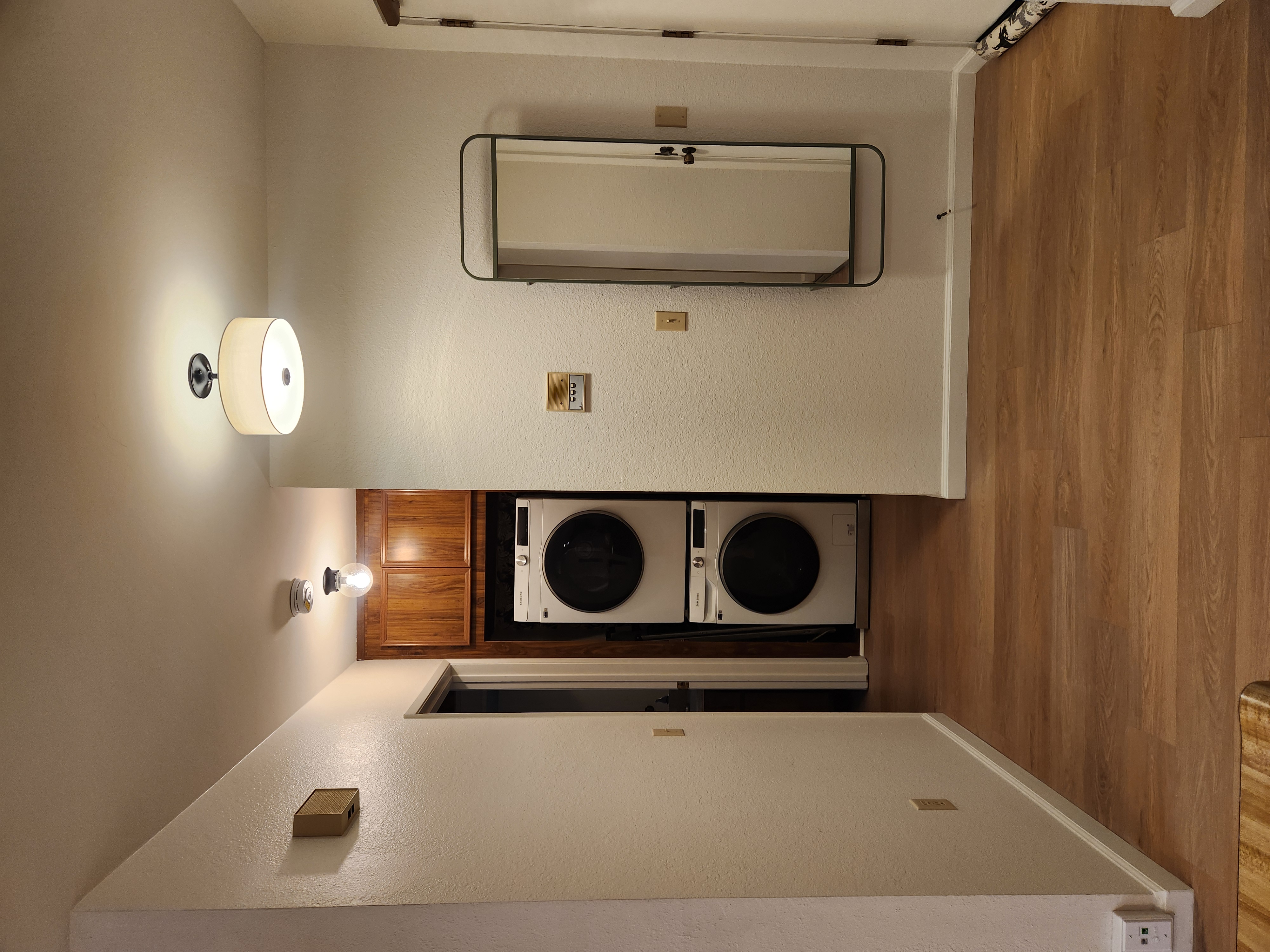 The Den @ Golden Hill - Private 1 Bed/1 Bath - Photo 3