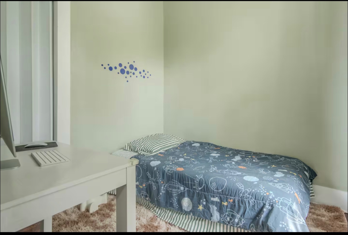 Lakeside - Historic Downtown Apartment - Photo 9