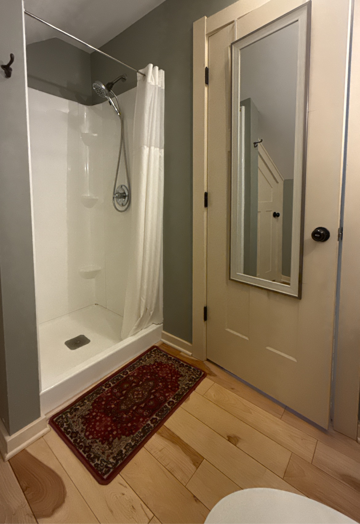 Tiny House on the Battenkill River | 30 min to Saratoga & Glens Falls Hospitals - Photo 11