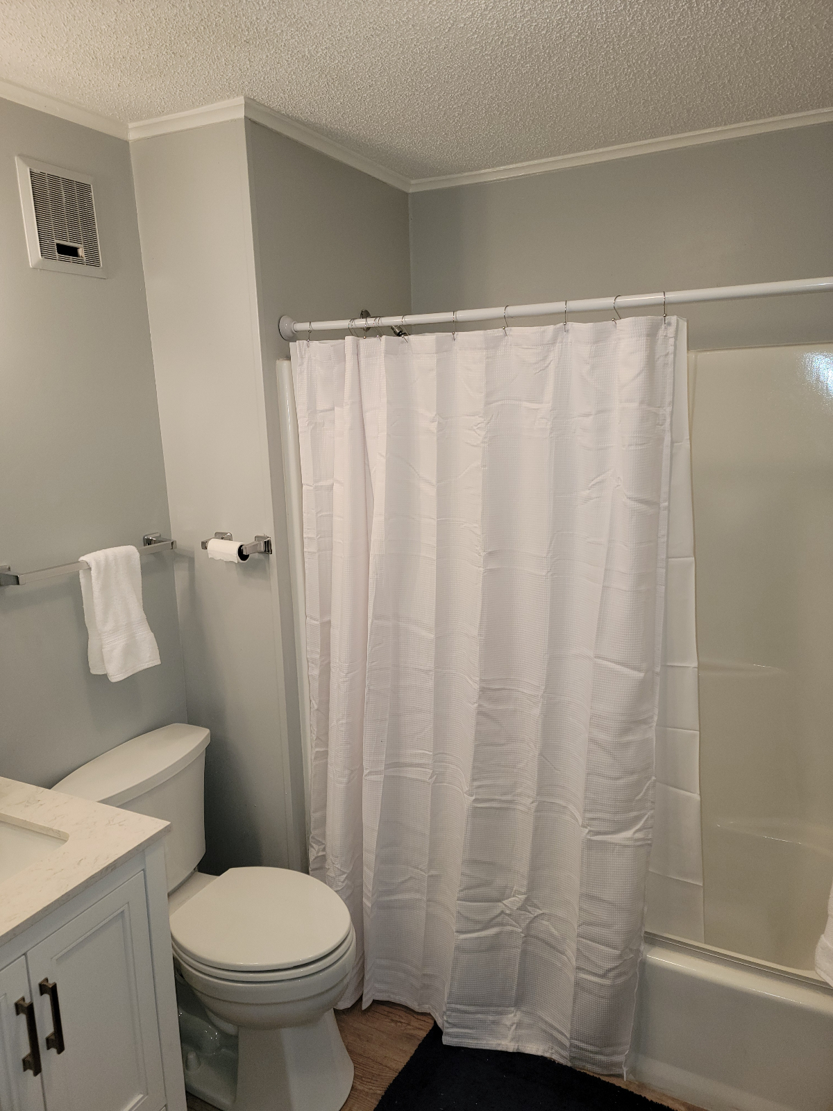 2 Bedroom Condo Fully Furnished - Photo 8