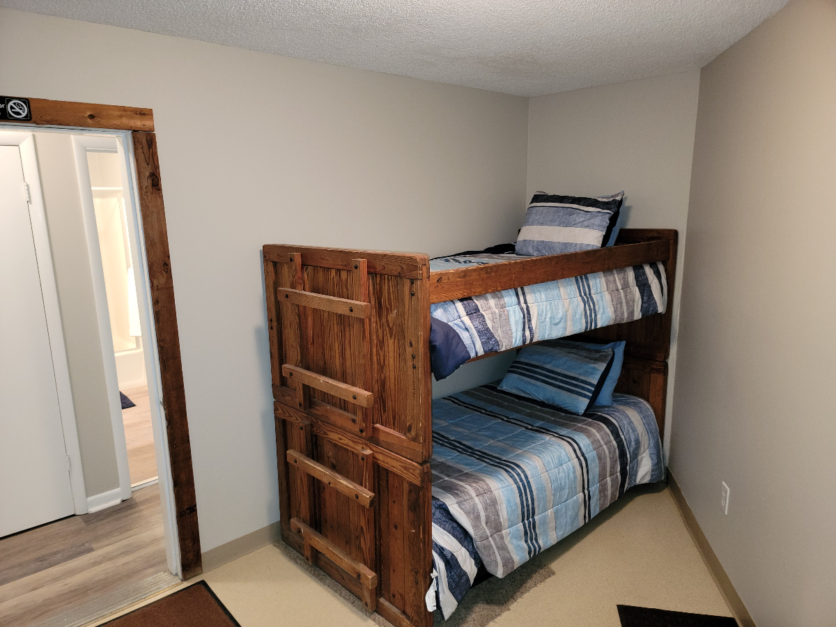 2 Bedroom Condo Fully Furnished - Photo 7