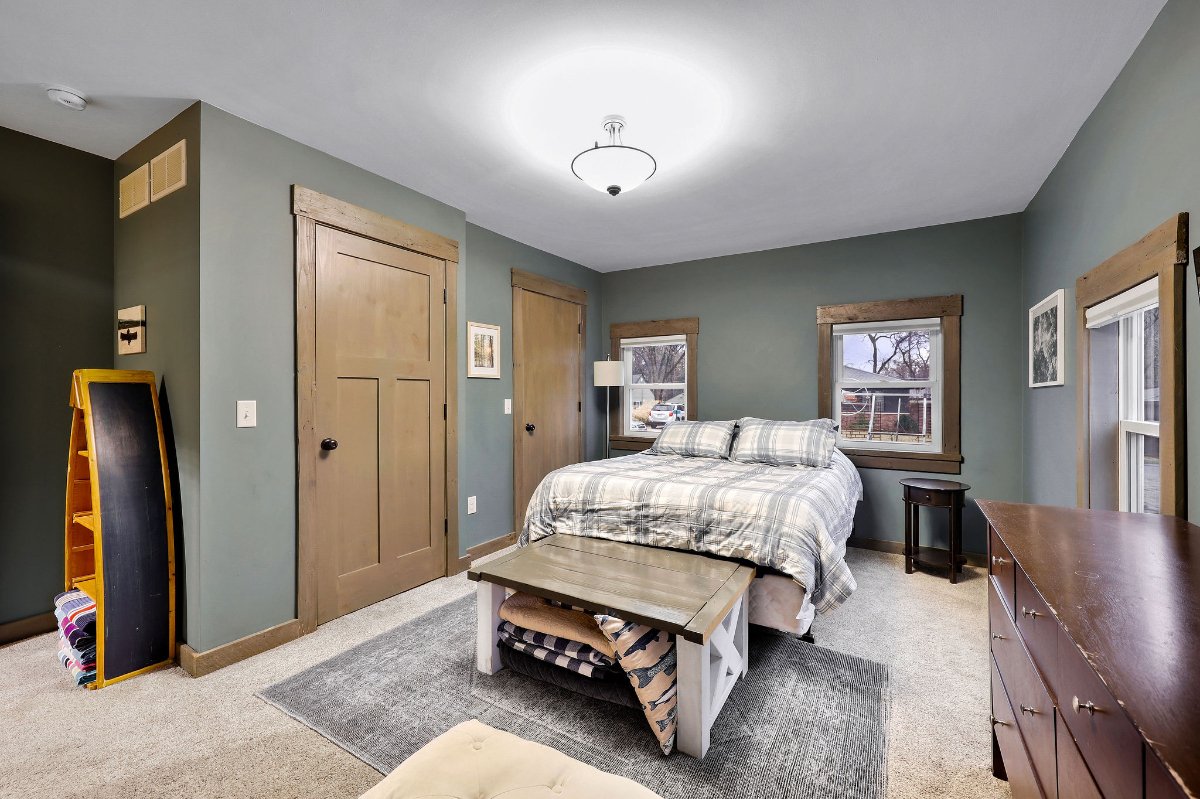 Quiet, Clean Cottage in Lakeside Community Close to Madison and Janesville - 6 Minutes to Edgerton H - Photo 5