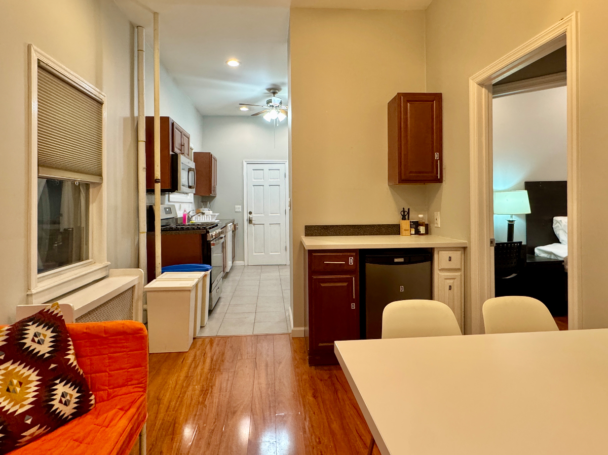 207/97 60-70 sqft Private Bedroom Shared Bathroom