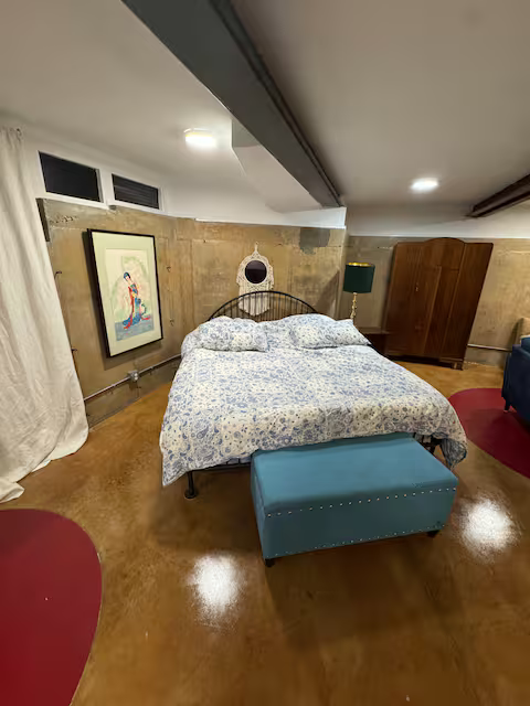 Corona Violeta House Downstairs Studio