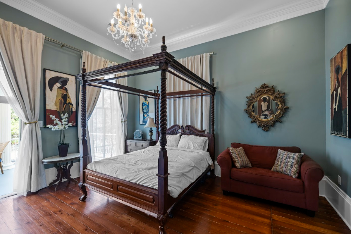 Juliet Suite - Quaint Balcony - Photo 3