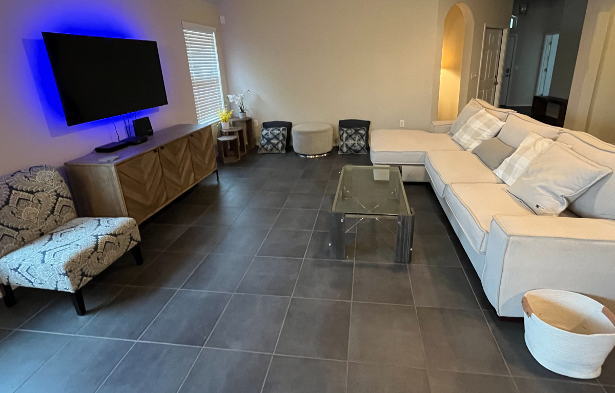 Private room and bathroom - Photo 1
