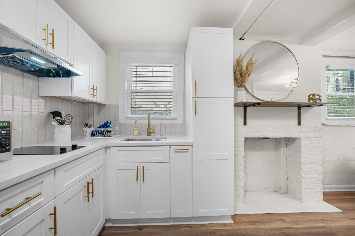 1 Bedroom Private Entry Buckhead Basement Apt