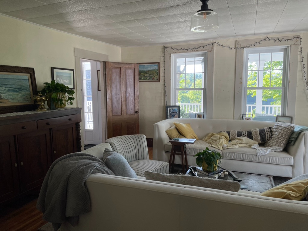 Riverfront Historic 4BD/4BA Home - Photo 5
