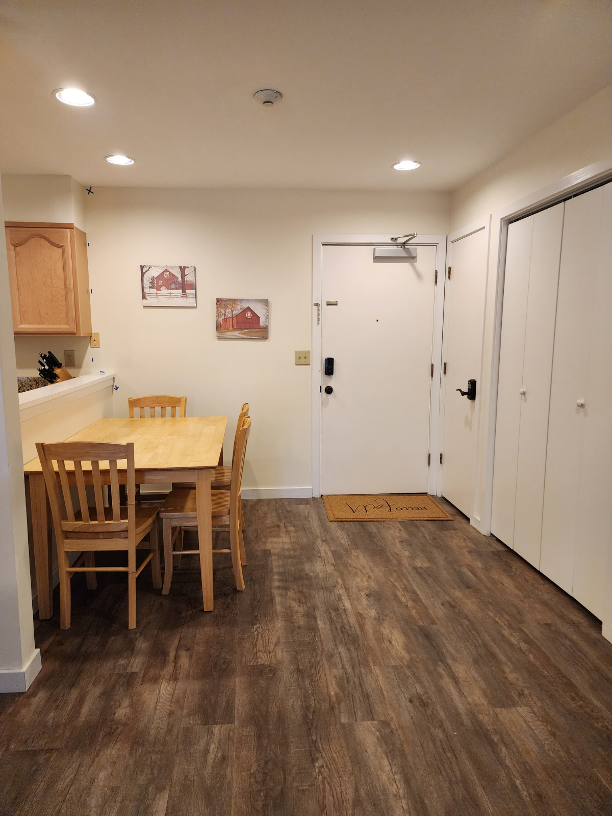Cozy 2Bed/2Bath Condo West Dover Mountain Views with Pool-Hot Tubs-Sauna-Tennis & Basketball Courts - Photo 7
