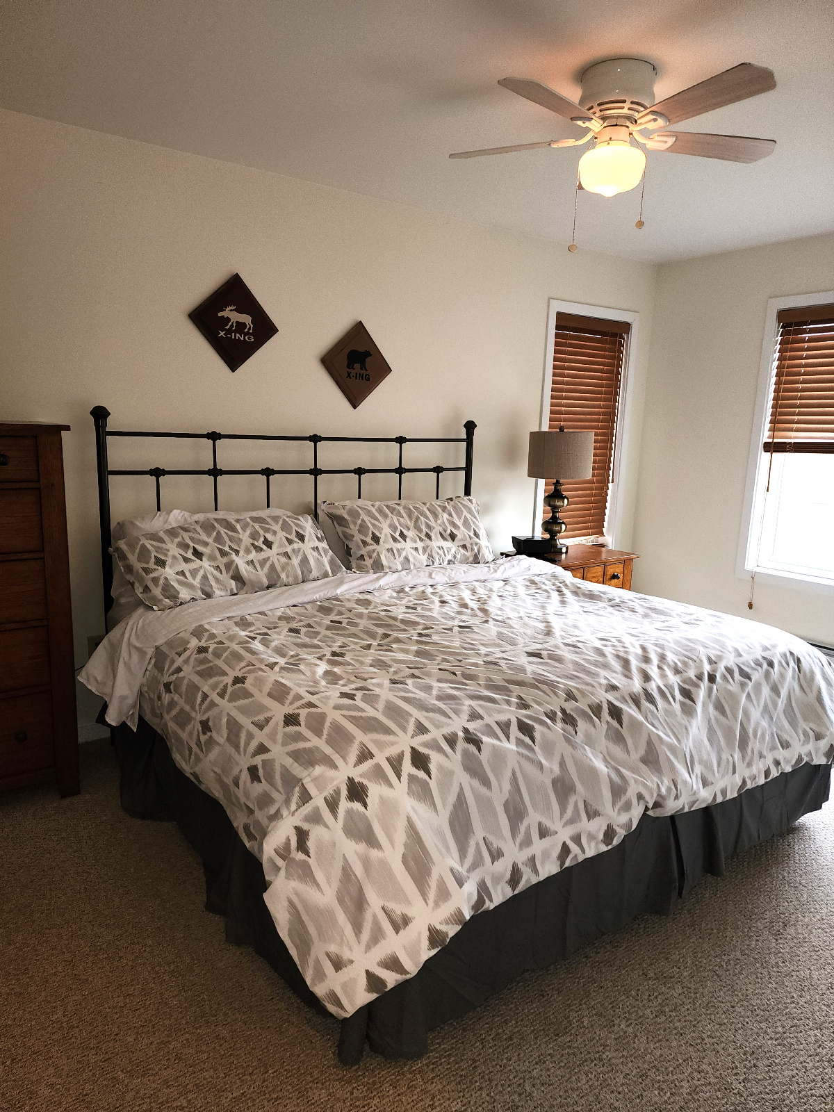 Cozy 2Bed/2Bath Condo West Dover Mountain Views with Pool-Hot Tubs-Sauna-Tennis & Basketball Courts - Photo 12