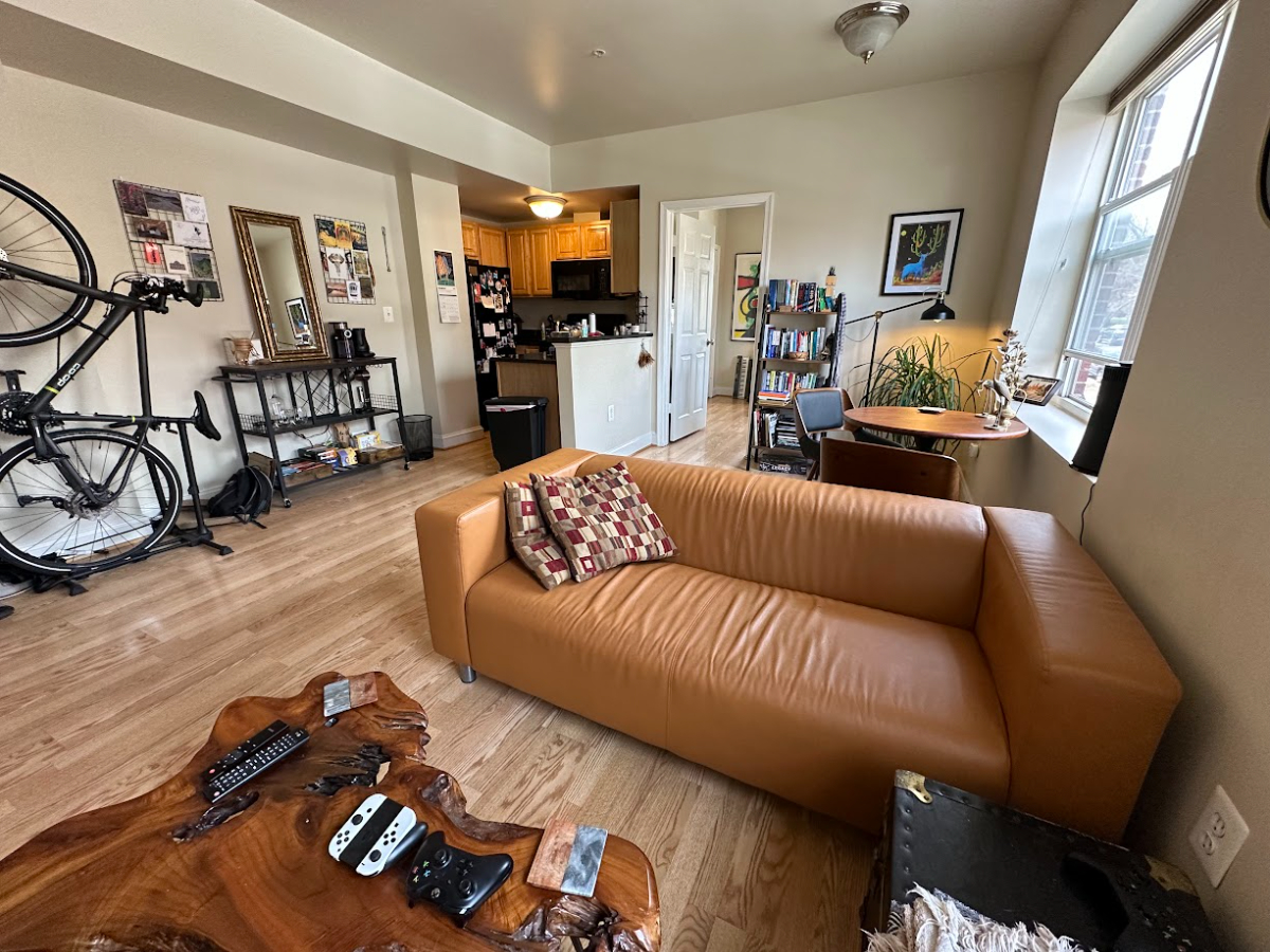 2bed/1bath Bright Condo in Eckington - Photo 1