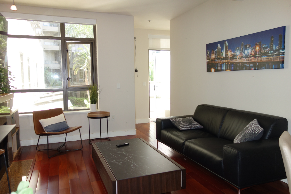 Executive Townhouse on the 5th Floor Entertainment Level - Photo 4