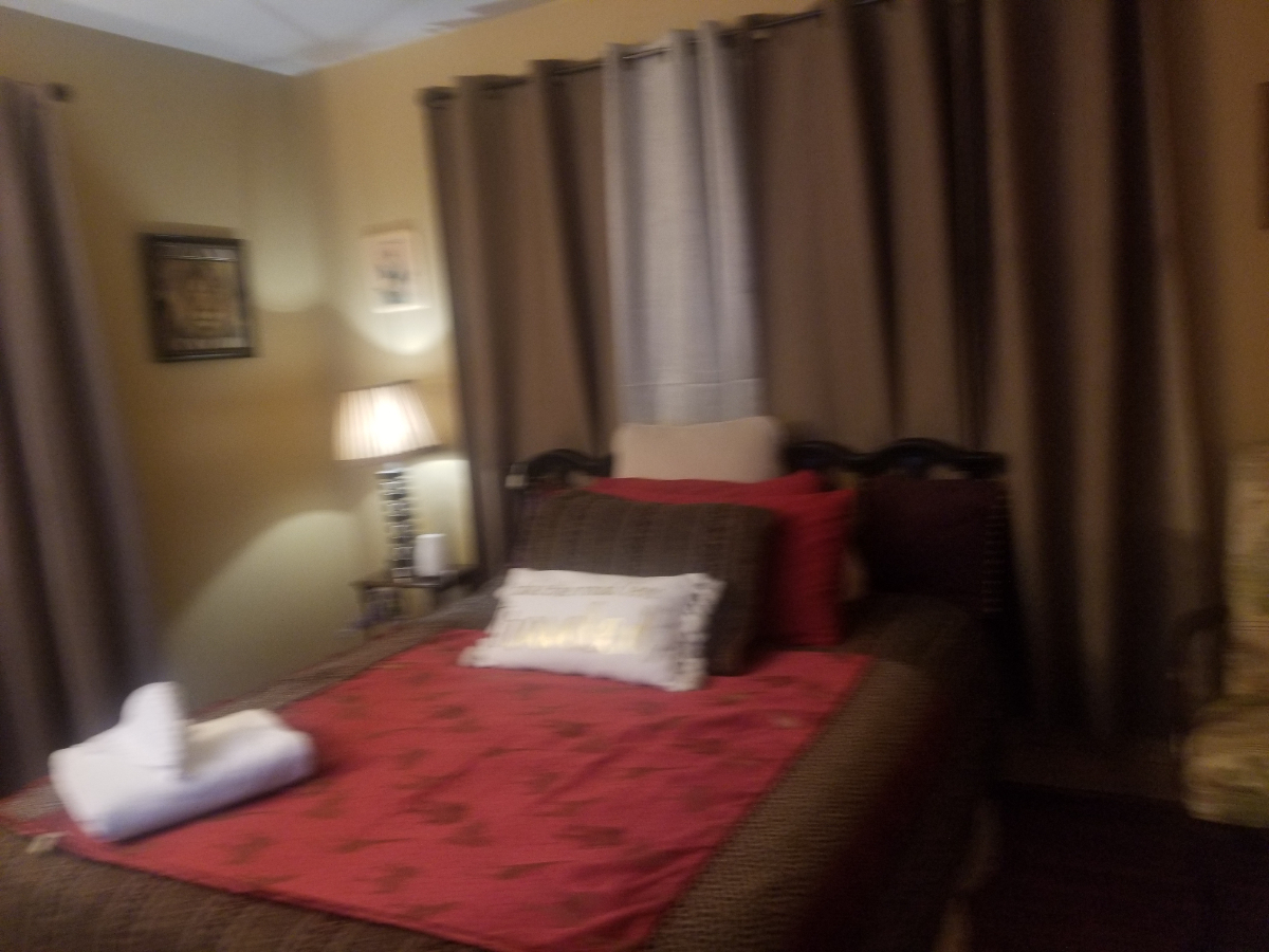 Quiet home near Fort Jackson Military Base - Photo 3