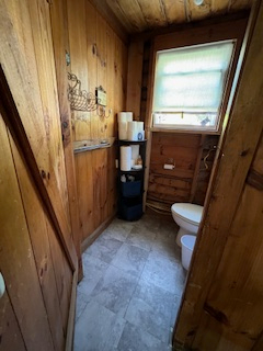 Rustic Lakefront Cottage with Kayaks and Bike Path Access - Photo 8