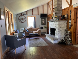 Rustic Lakefront Cottage with Kayaks and Bike Path Access - Photo 2