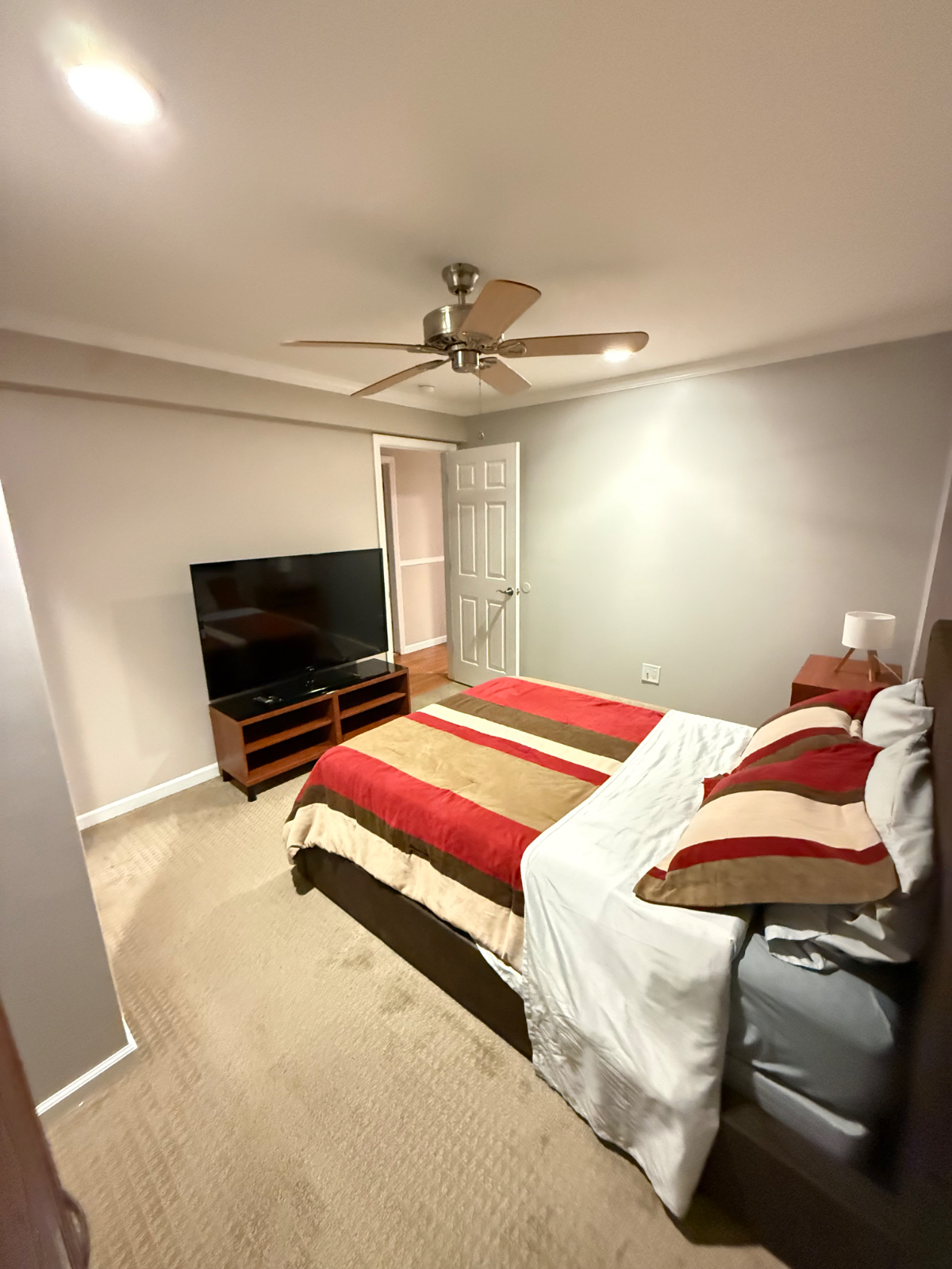 Farmingdale Room - Photo 2