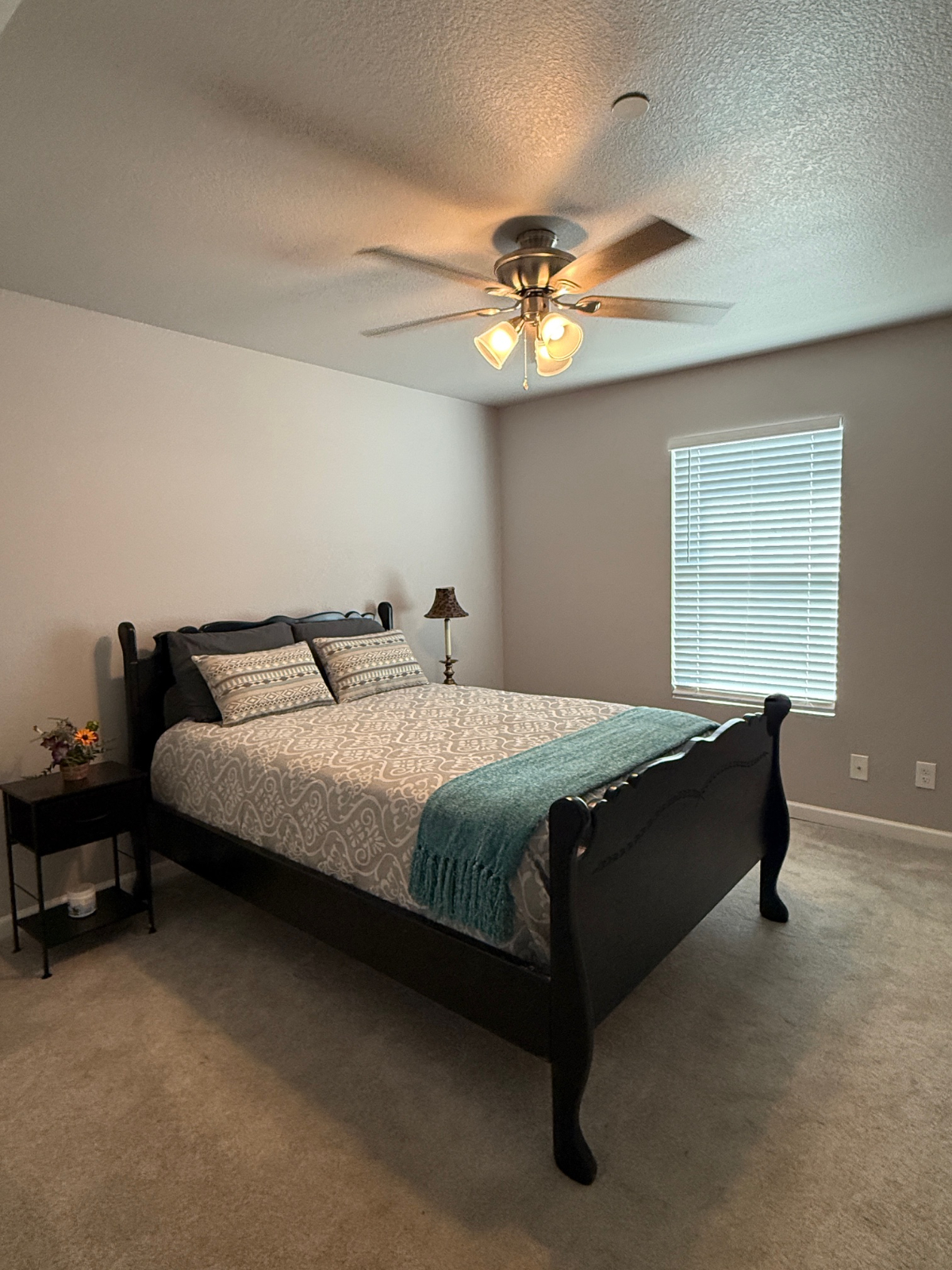 Beautiful New Apartment close to Hospital, College and Amenities - Photo 3