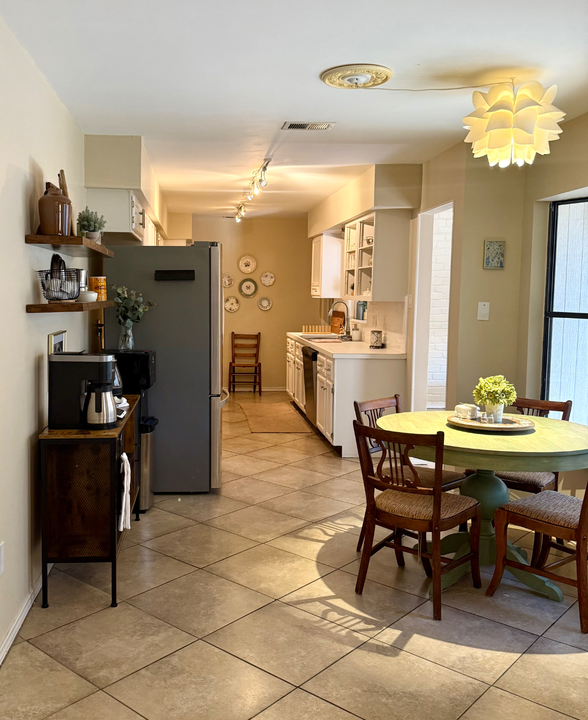 Spacious 3/2 Peaceful Townhome -  Central McAllen - Photo 5
