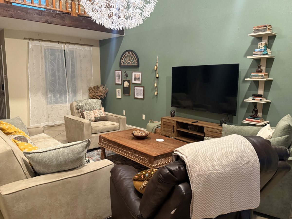 Spacious 3/2 Peaceful Townhome -  Central McAllen - Photo 2
