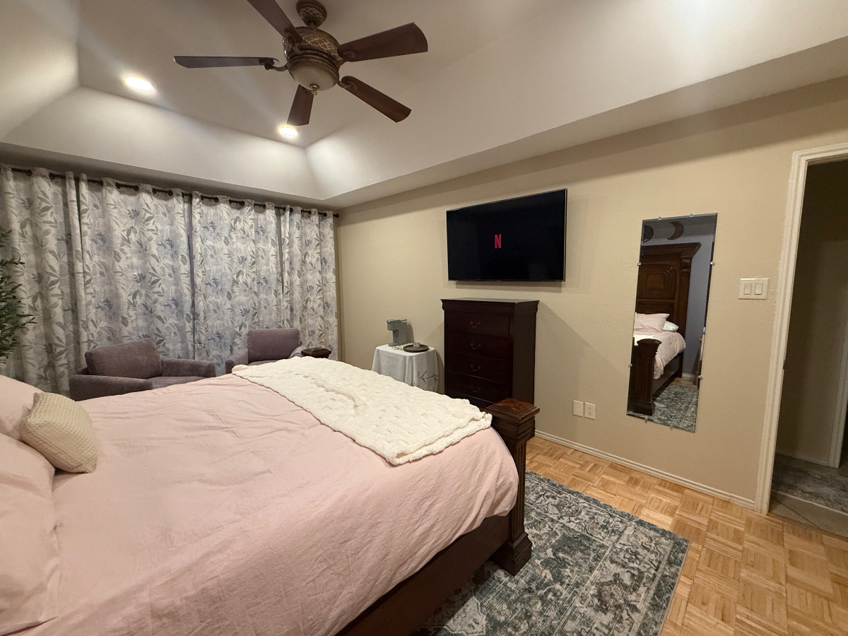 Spacious 3/2 Peaceful Townhome -  Central McAllen - Photo 9
