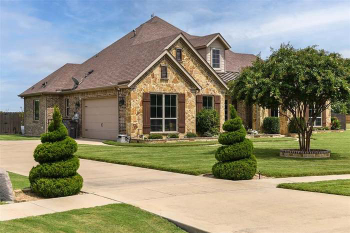 Calm & Cozy Vibe Tranquil Country Living in Red Oak Fully Furnished Peaceful Stay for Travel Nurses - Photo 2