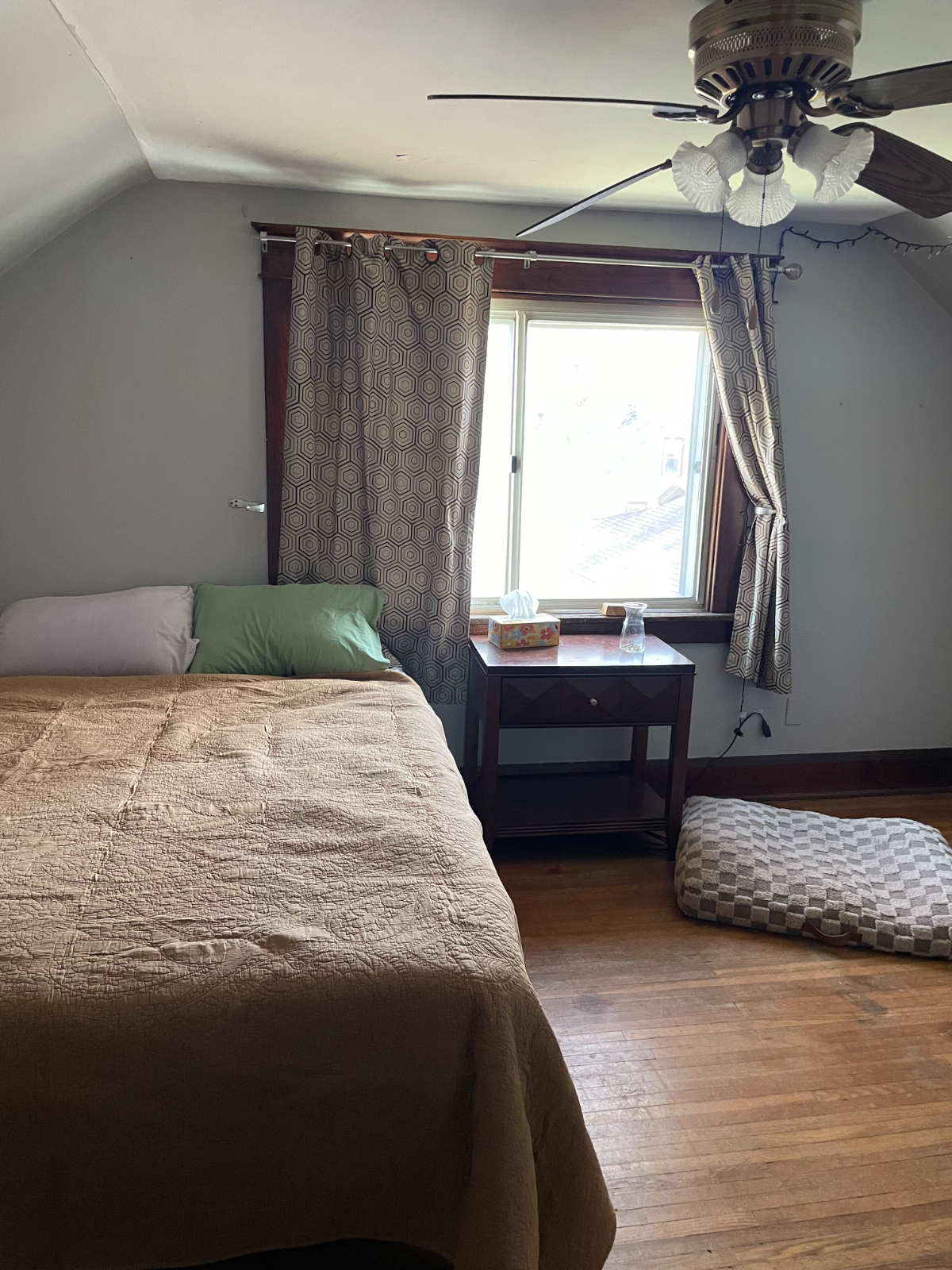 Large private apartment within 5 miles of most major hospitals - Photo 8