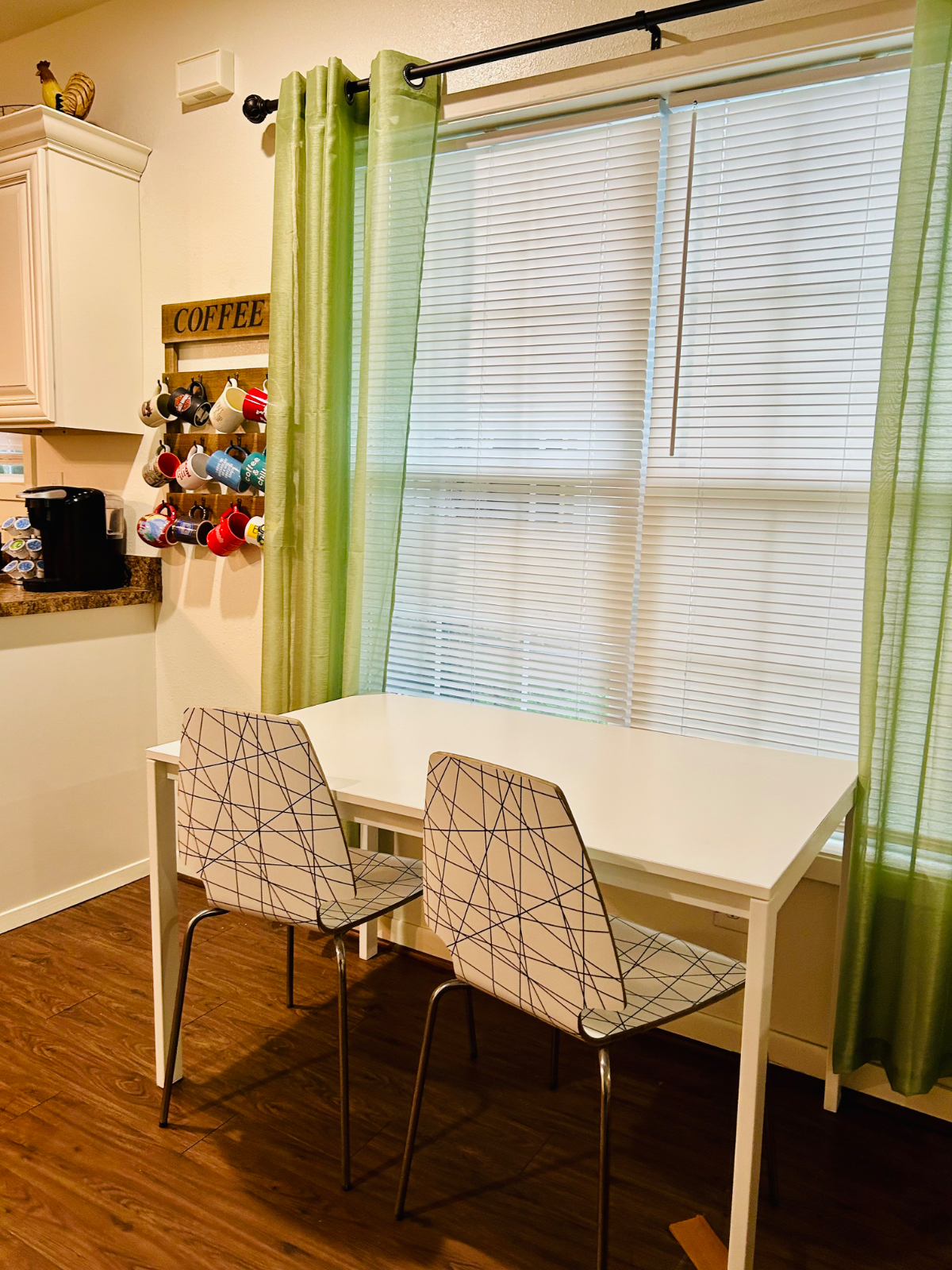 Cozy 1940s Home - Photo 7