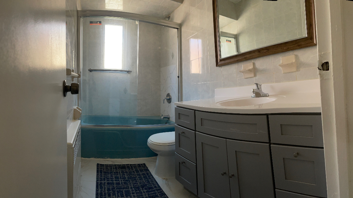 Rooms Near Brookdale Hospital - Photo 7