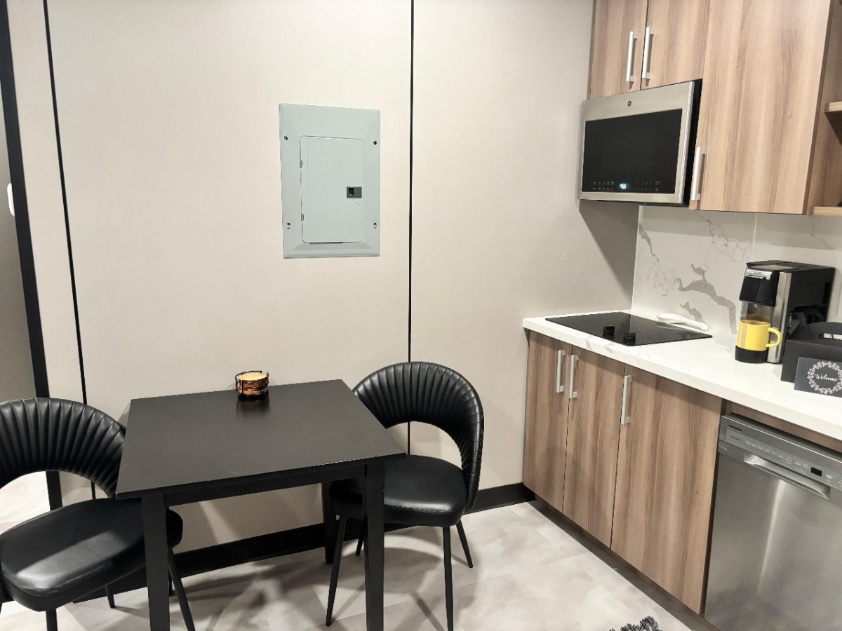 TerraCotta Loft - Unit 202 - Photo 6