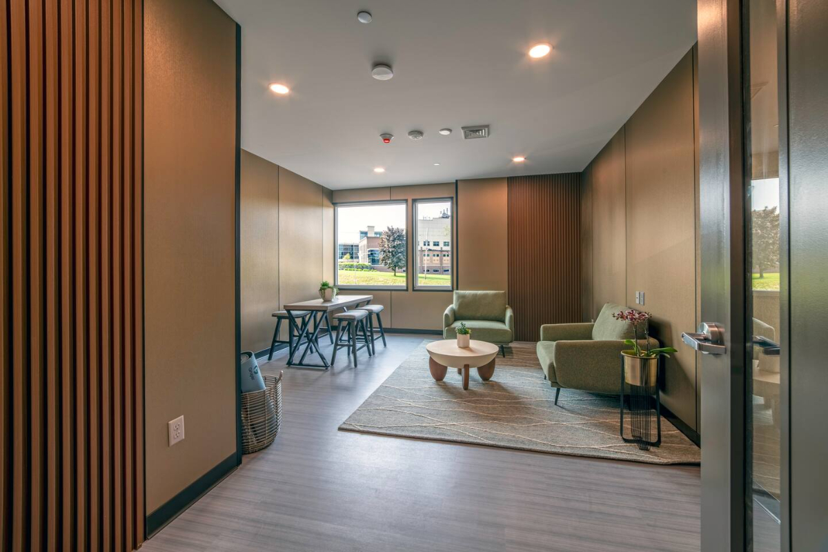 TerraCotta Loft - Unit 202 - Photo 3