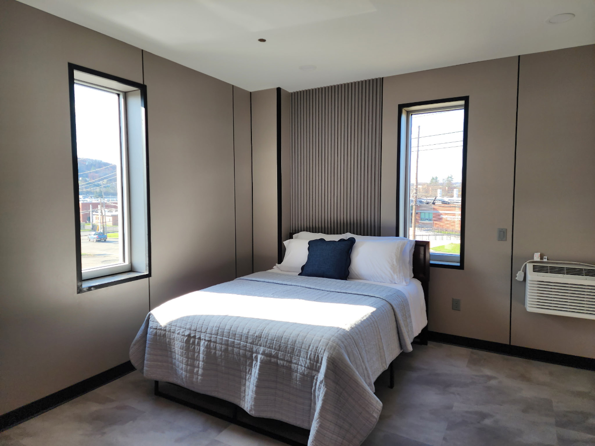 TerraCotta Loft - Unit 202 - Photo 6