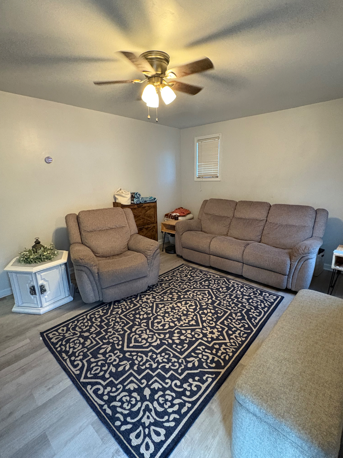 Updated 2 bedroom home - Photo 3
